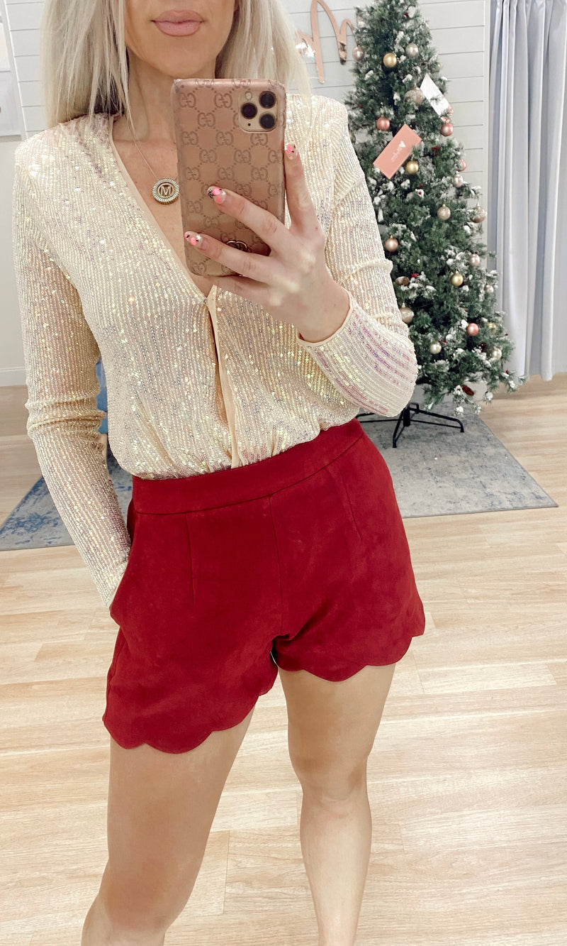 Sweetheart Suede Scallop Shorts - Wine