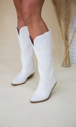 The Alden Cowgirl Boot - White